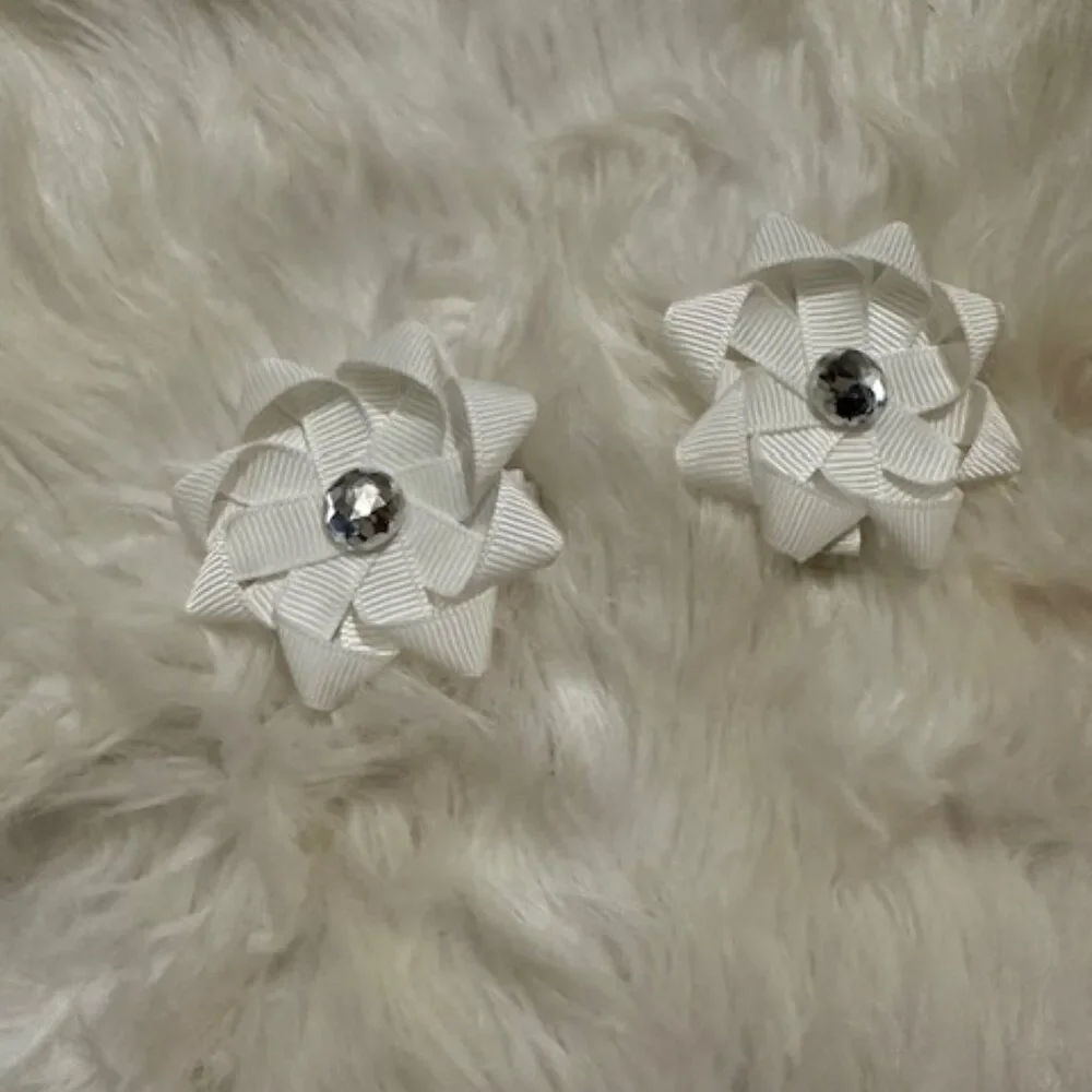 **** Bundle (8) of 3
